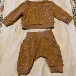 Cloud Island Tan Baby Outfit